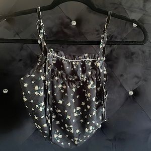 Worn once, great condition, summer vibes ☀️